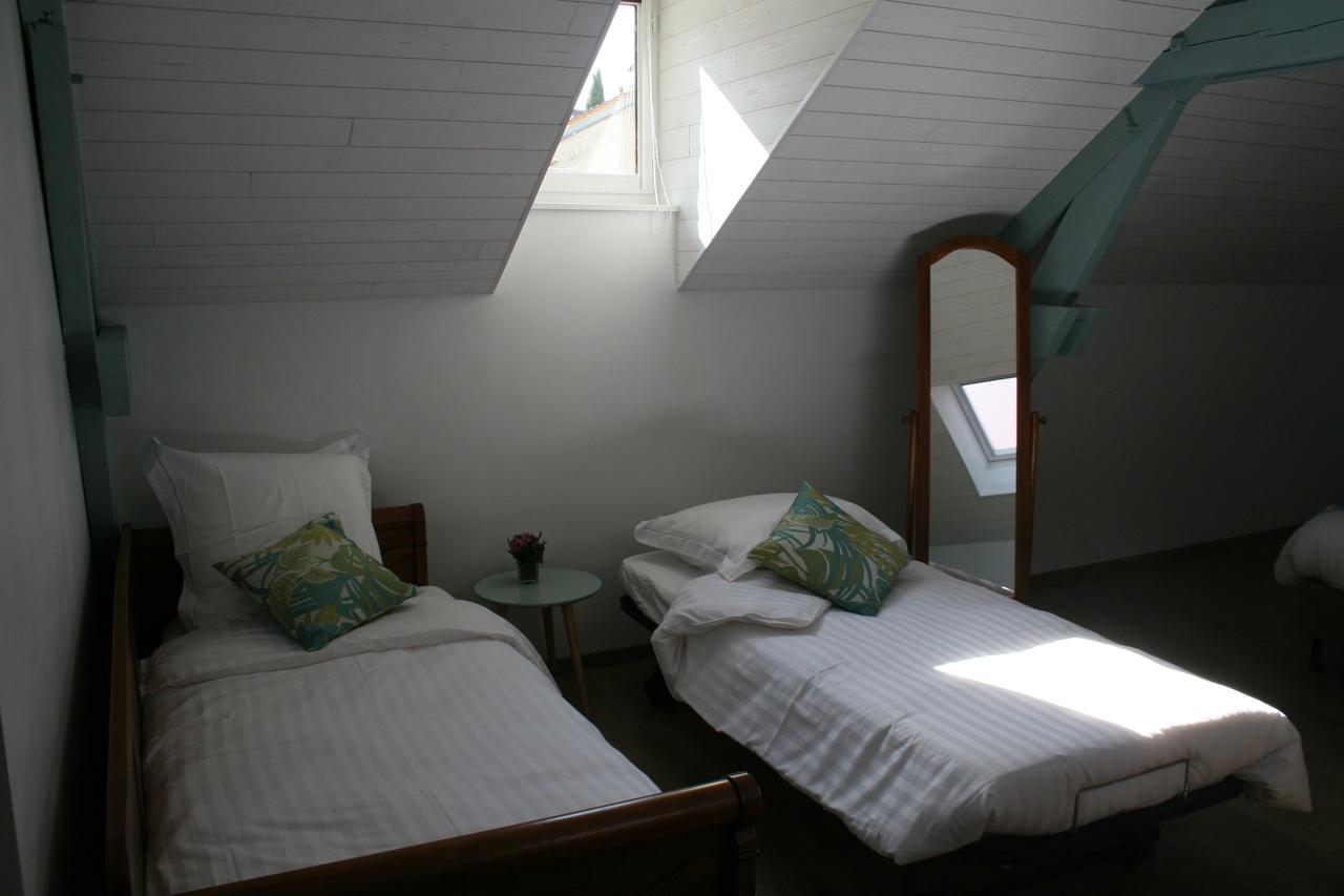 Au Relais De Chaussy Bed & Breakfast Eksteriør bilde